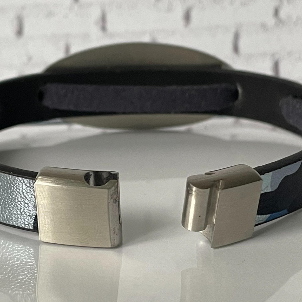 Kerr Blue Medic Alert Medical ID and Allergy Bracelet Free Custom Engraving Made to Fit, Free Gift Box by Shelley @buyamedicalalert.com